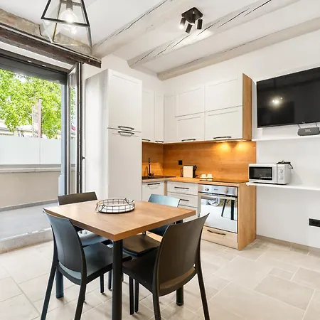 Apartment Suncitylifestyle2- With A Terrace Porec