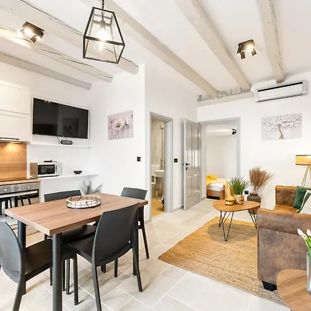 Suncitylifestyle2- With A Terrace Apartment
